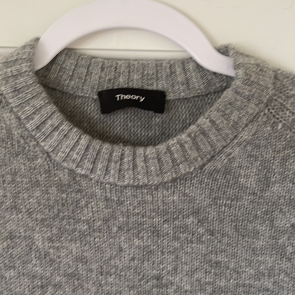 Theory Cashmere sweater dress - Picture 2 of 6